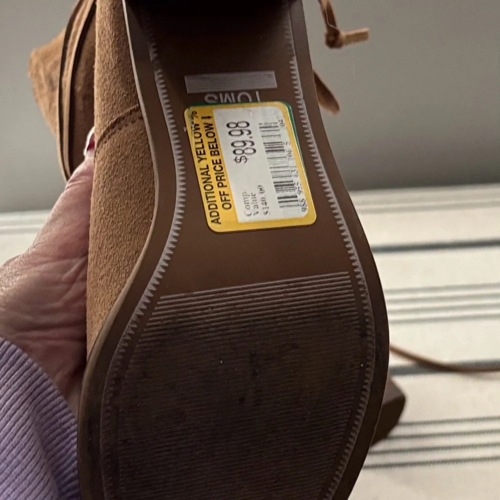 Tom’s Brown Suede Ankle Boots with Laces